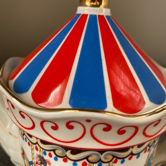 Vintage Sadler Edwardian Entertainment Carousel Teapot - Picture 6 of 9